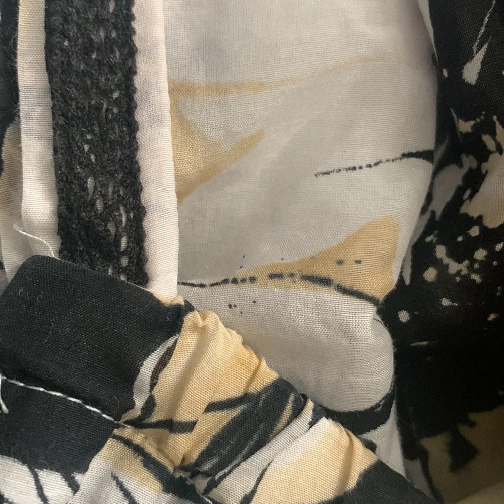 Tommy Bahama Top - Picture 6 of 6